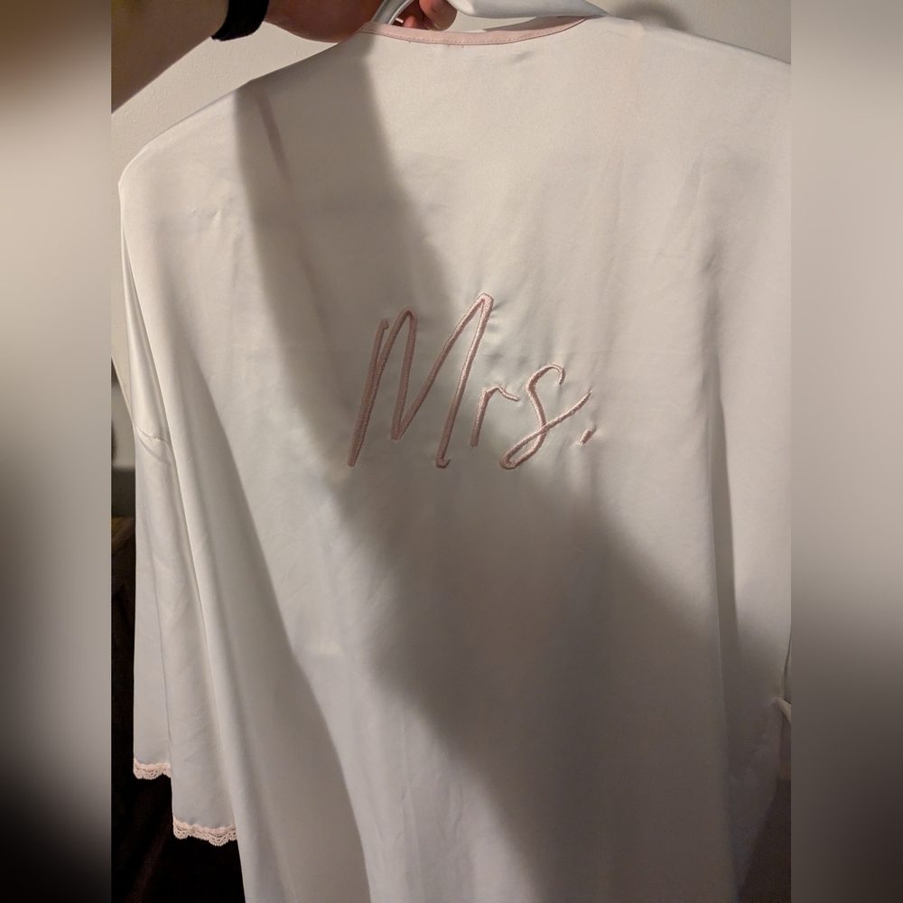 Mrs. Robe And Camisole Nightgown - Picture 2 of 4